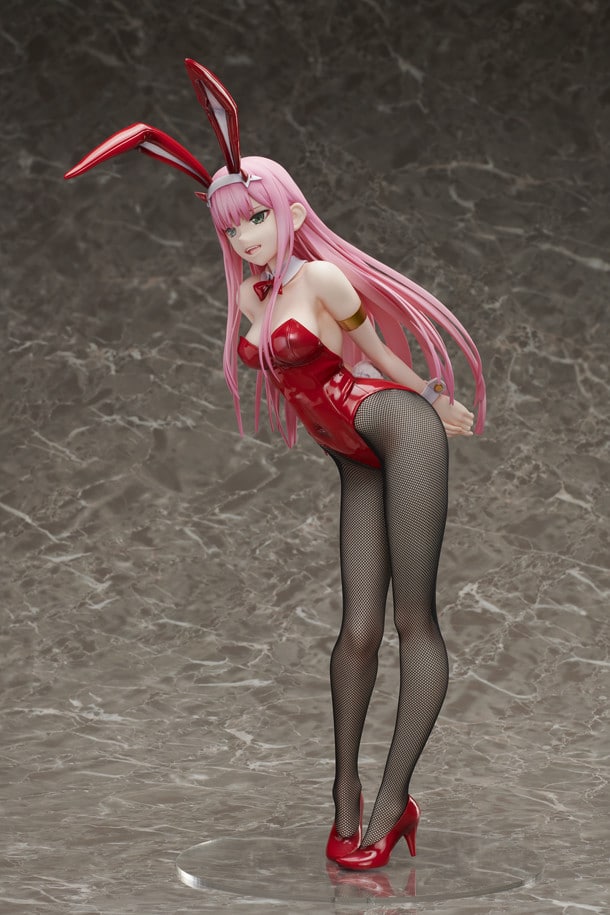 Zero Two de Darling In The Franxx estrena una figura vestida de conejita