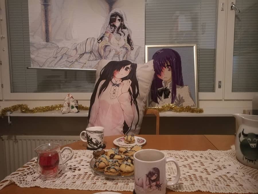 Otakus celebran la navidad en compañía de su waifu