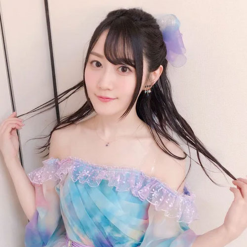 Yui Ogura 