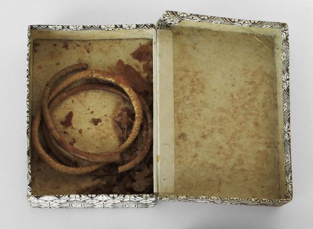 Encuentran en Japón un anticonceptivo con mas de 120 años de antiguedad