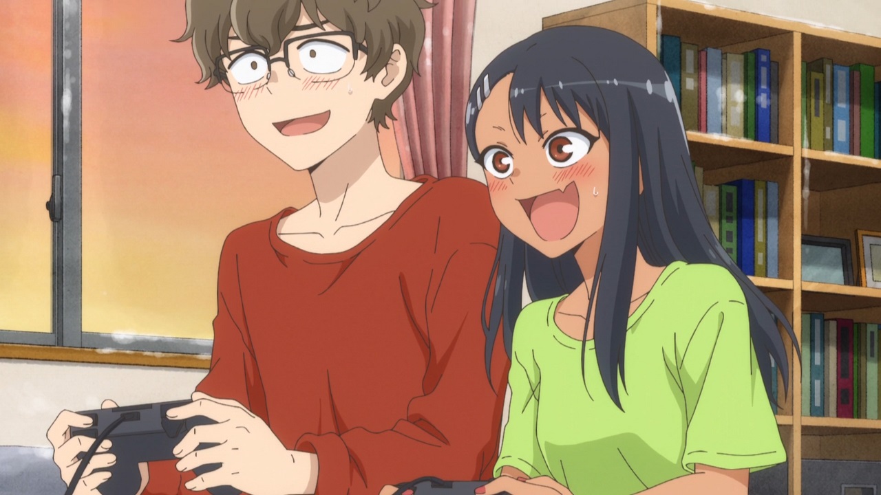 naoto y nagatoro jugando videojuegos