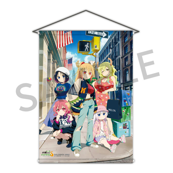 Kobayashi-San-mercancia-dragonas-moda-4