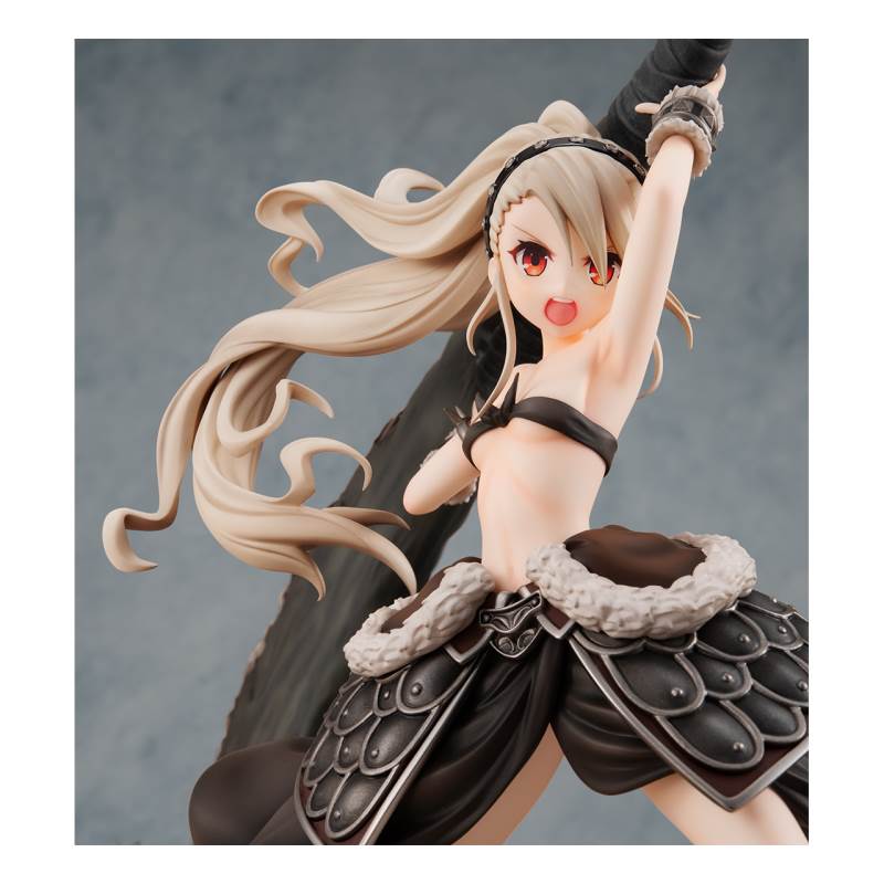 Fate kaleid liner Prisma Illya Illyasviel se viste de Berserker en una figura