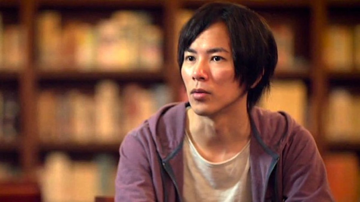 Hajime Isayama recibé premio uu