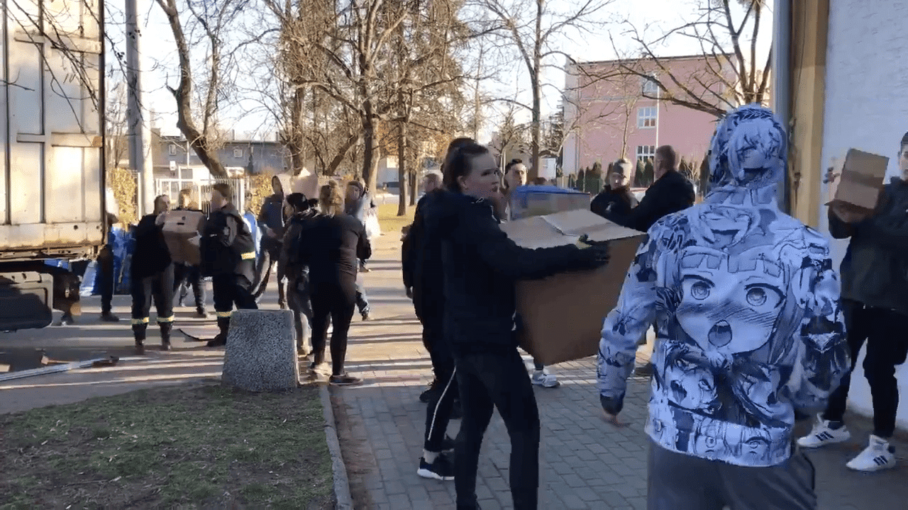 voluntario ucraniano sudadera ahegao