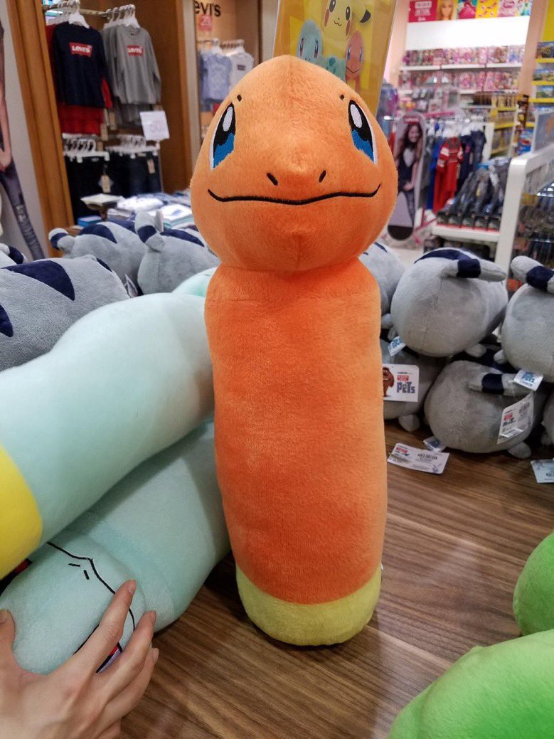 Imagen pokemon obscena charmander almohada