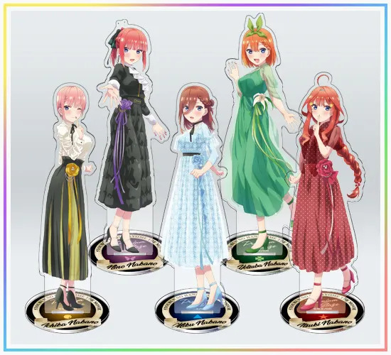 Go-Toubun no Hanayome: Las quintillizas lucen elegantes vestidos