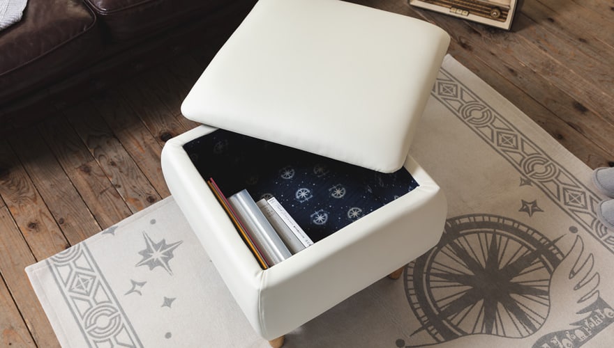 Madoka Magica_taburete