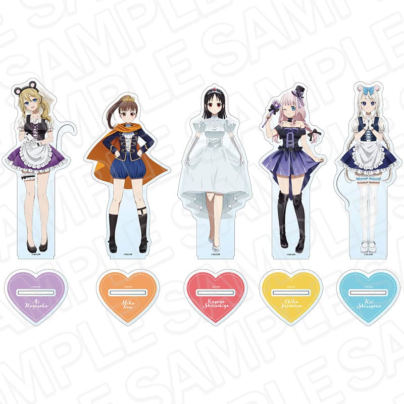 Las chicas del roncom Kaguya-sama Love is War se visten como personajes de cuentos de fantasía