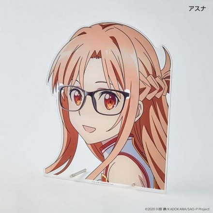 Sword Art Online inspira ingeniosos y peculiares soportes para lentes