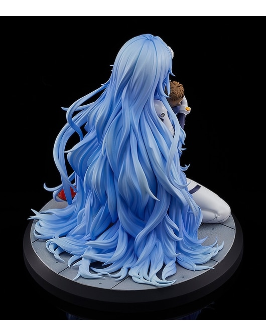 Evangelion Rei Ayanami con cabello largo