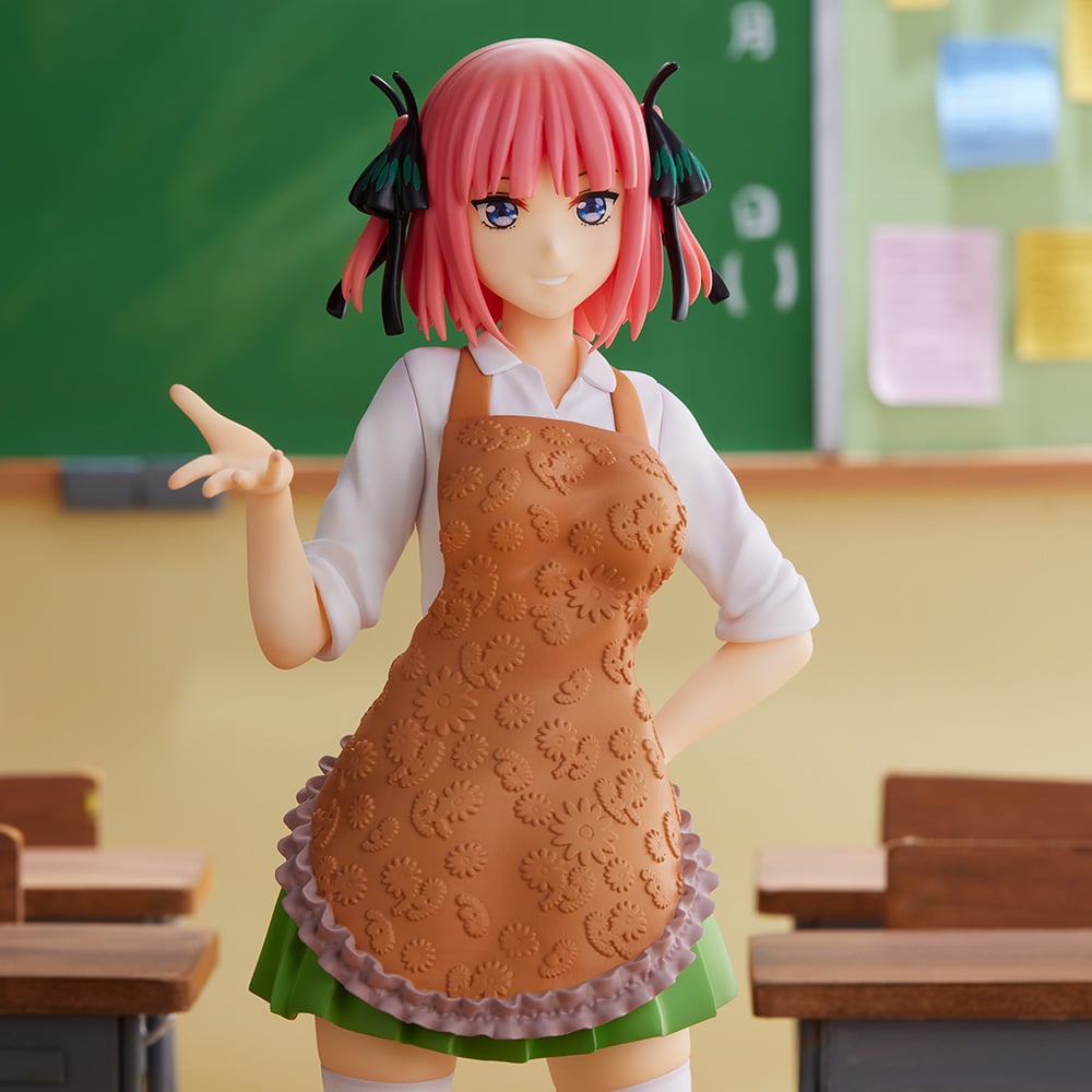 Go-Toubun no Hanayome Nino Nakano luce un hermoso delantal en una figura