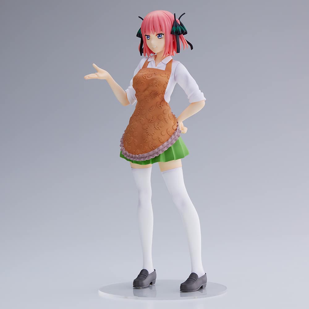 Go-Toubun no Hanayome Nino Nakano luce un hermoso delantal en una figura