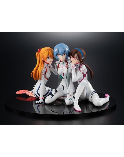 Evangelion Asuka, Rei y Marub inspiran angelicales figuras