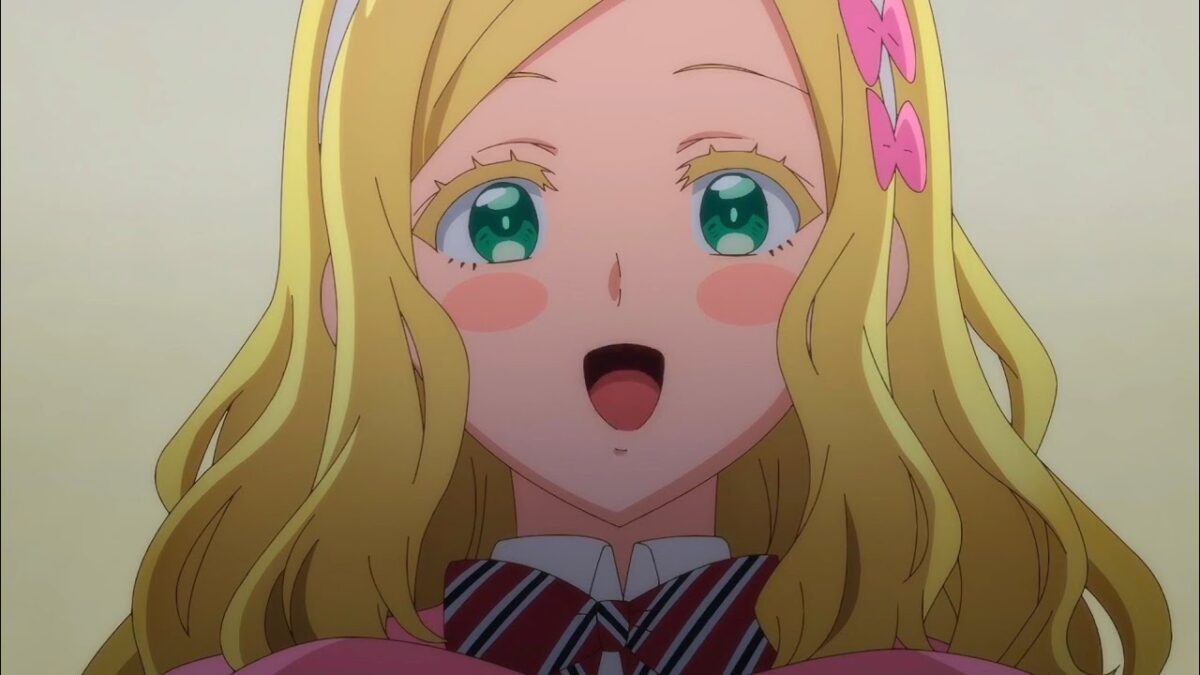 Carol Olston Tomo-chan is A Girl