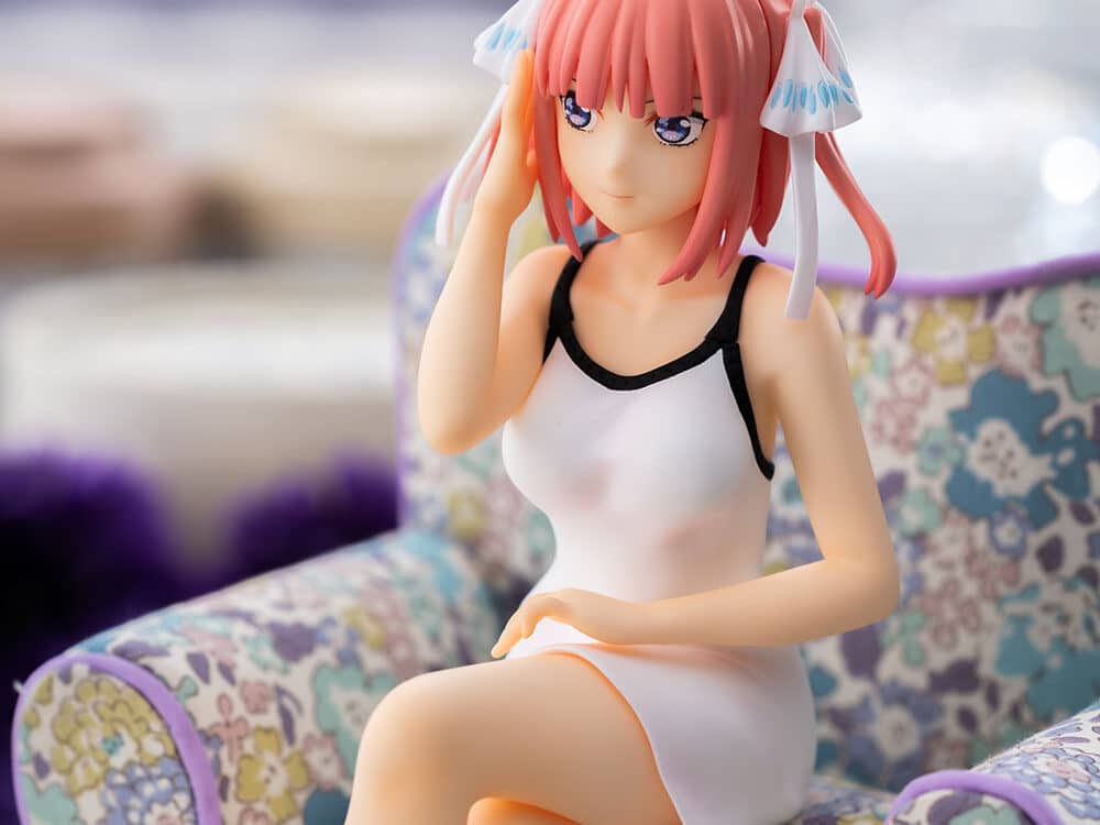 The Quintessential Quintuplets Nino pose coqueta