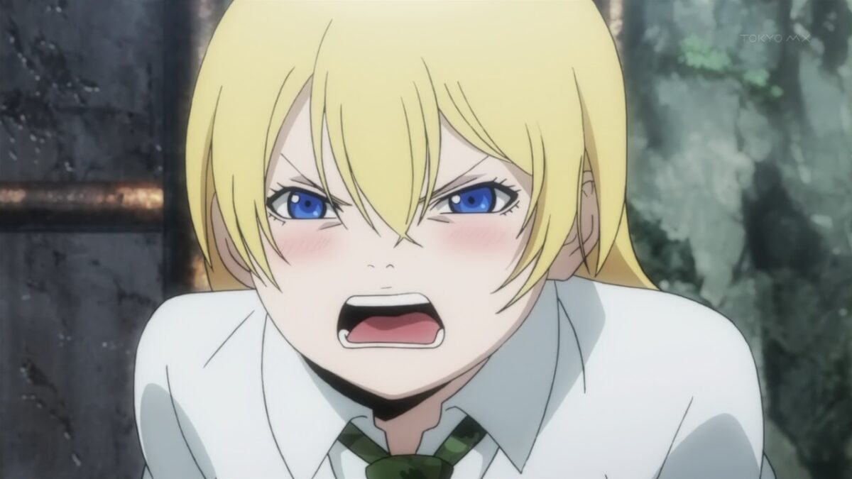 BTOOOM-Himiko-sonrojada-molesta