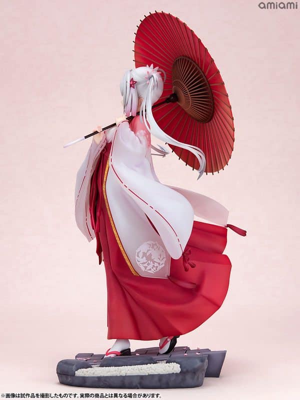 Senren-Banka-Yoshino-Tomotake