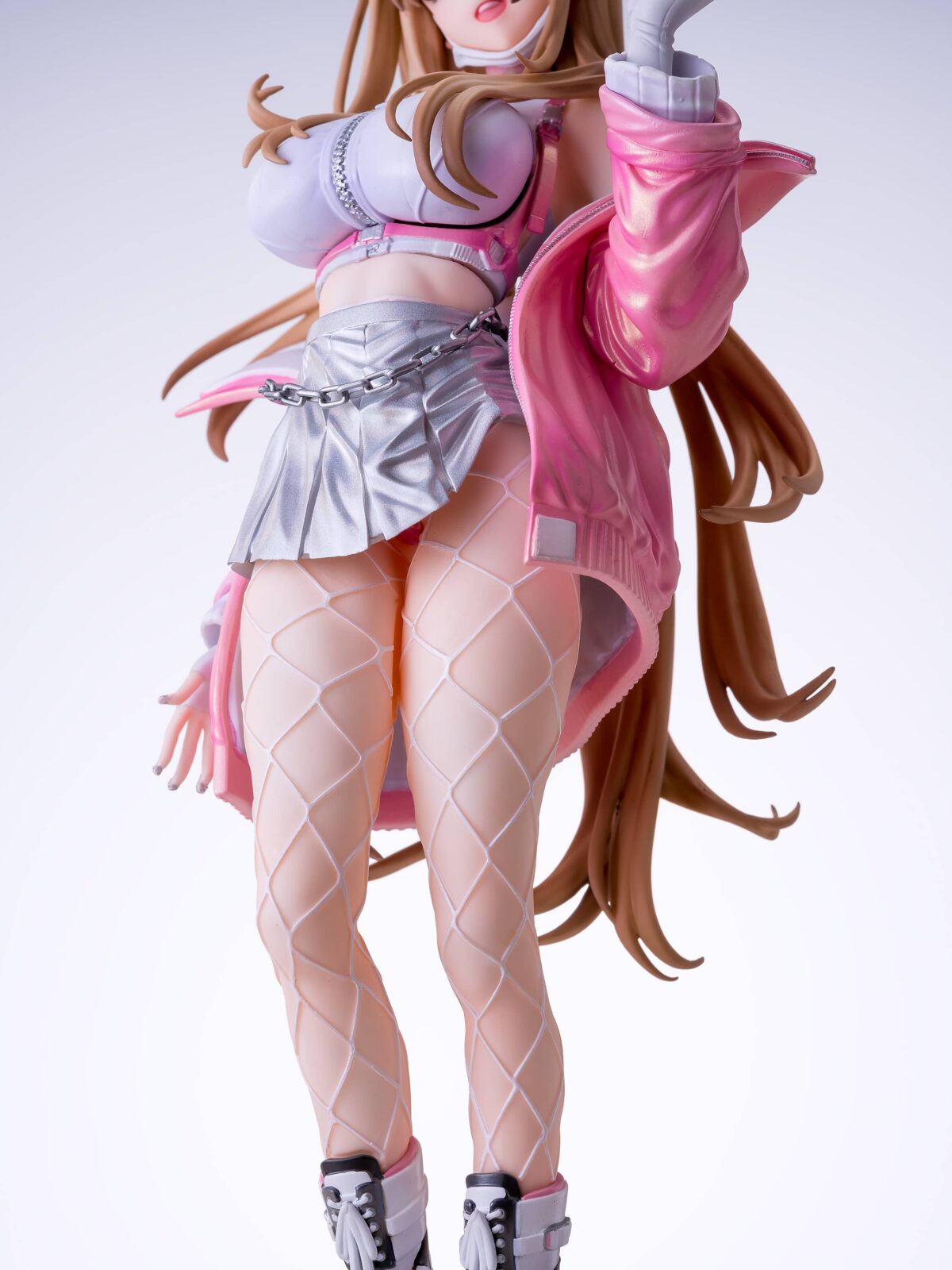 Nikke: Viper te enamorará con su belleza en esta nueva figura