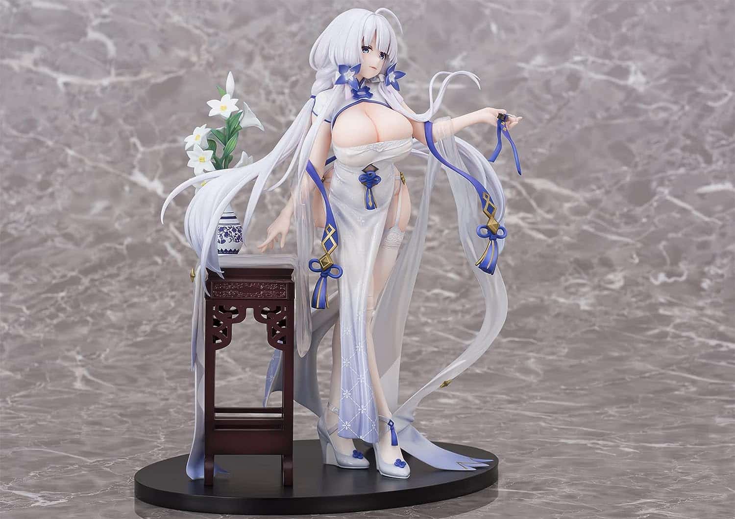 Illustrious de Azur Lane es recreada en una asombrosa figura