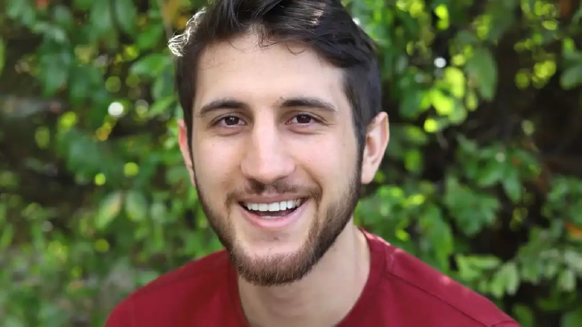 KEVIN AFGHANI NUEVA VOZ DE MARIO