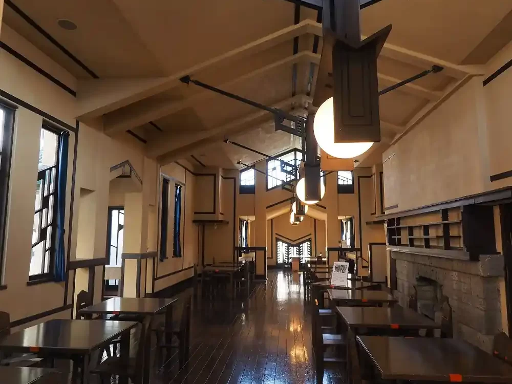 La escuela Jiyu Gakuen seduce a visitantes con su atmósfera