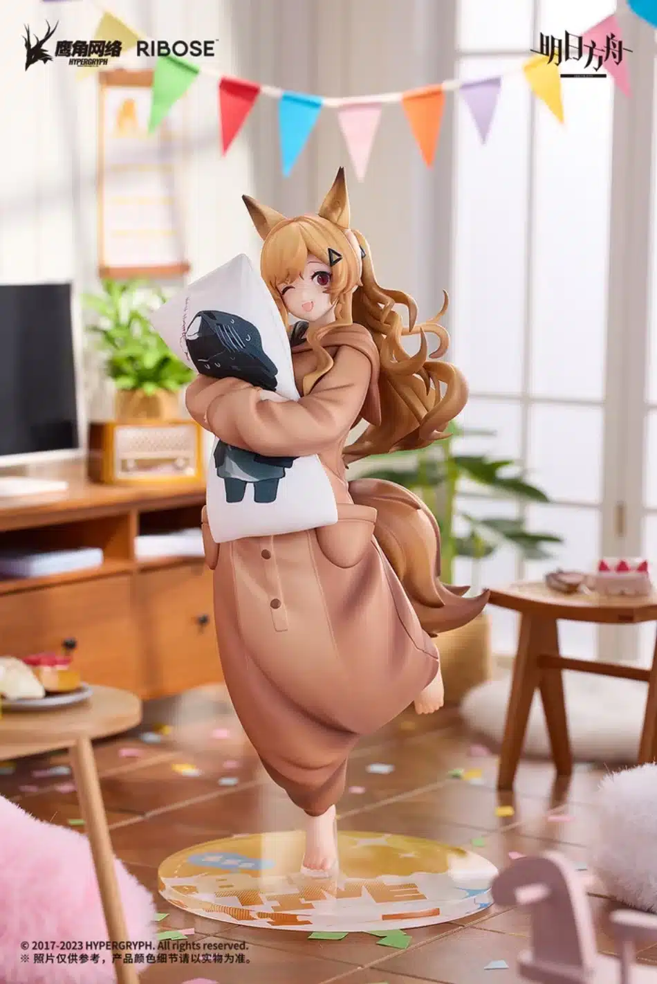 La bella Ceobe de Arknights es recreada con un adorable pijama en nueva figura