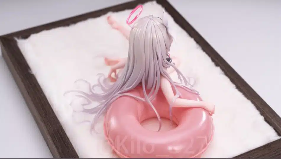 Blue Archive: Plana se viste de bañador en impactante figura