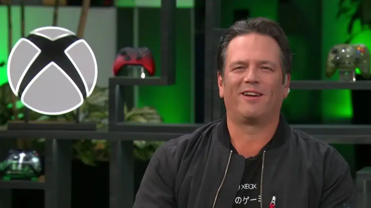 Phil Spencer confirma que Xbox lanzará juegos en PS5 PORTADA