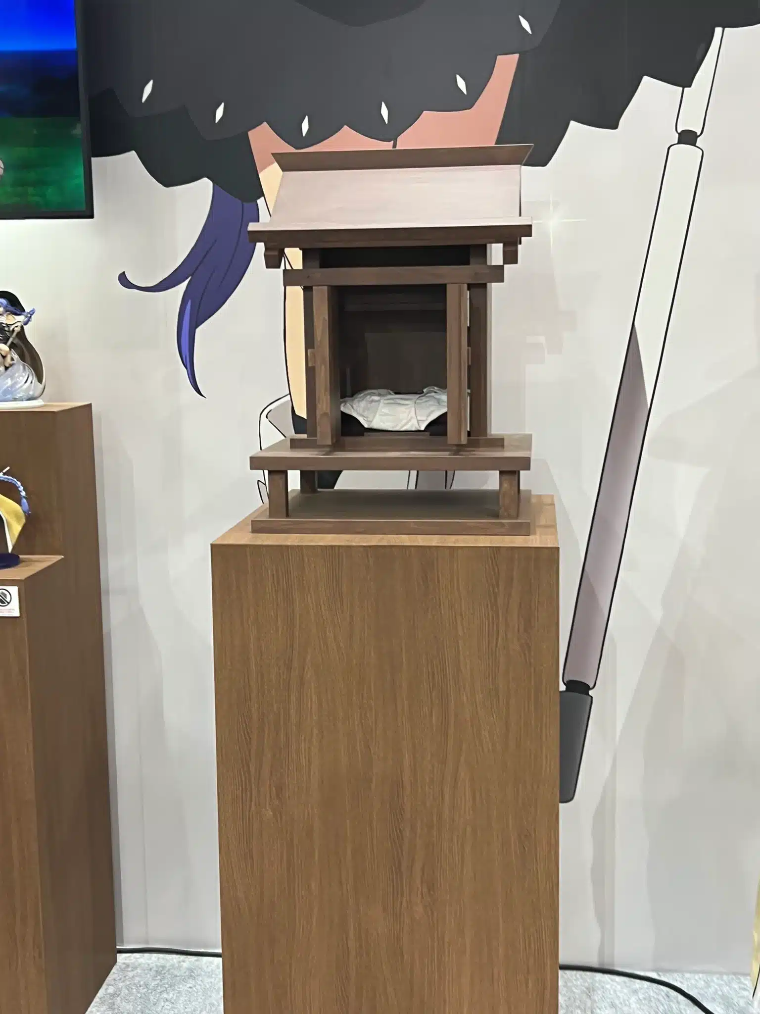 Mushoku Tensei Roxy Migurdia altar foto 03