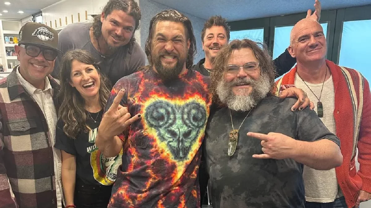 Jason Momoa, Jack Black y el equipo de la película de Minecraft.