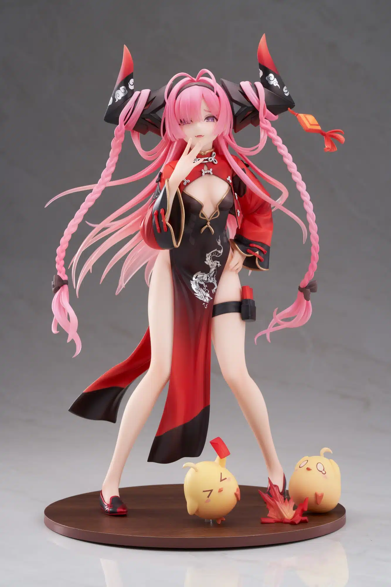 Azur Lane sorprende con una linda figura de Prinz Rupprecht