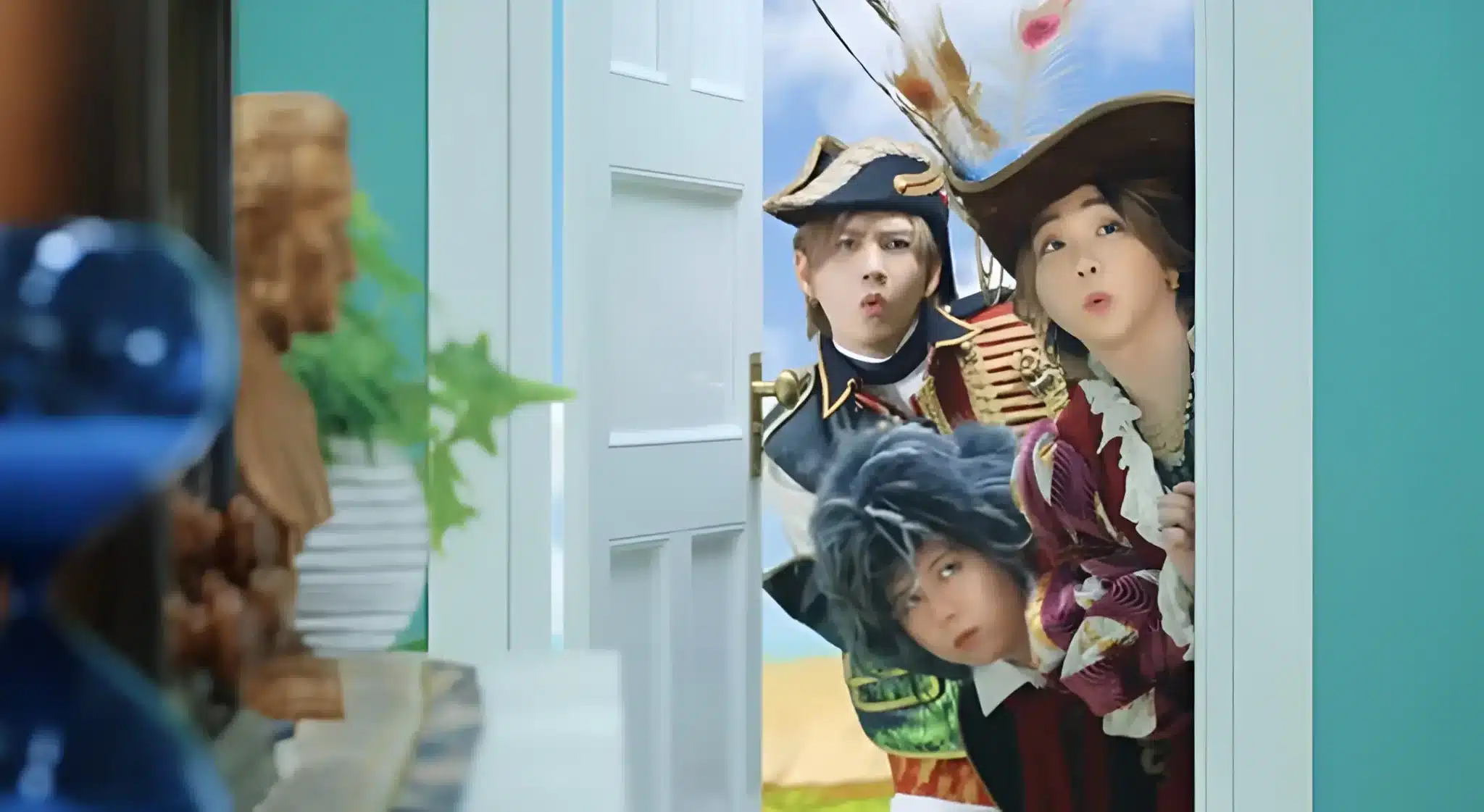 La banda de J-Pop «Mrs. Green Apple» genera en polémica con su nueva canción