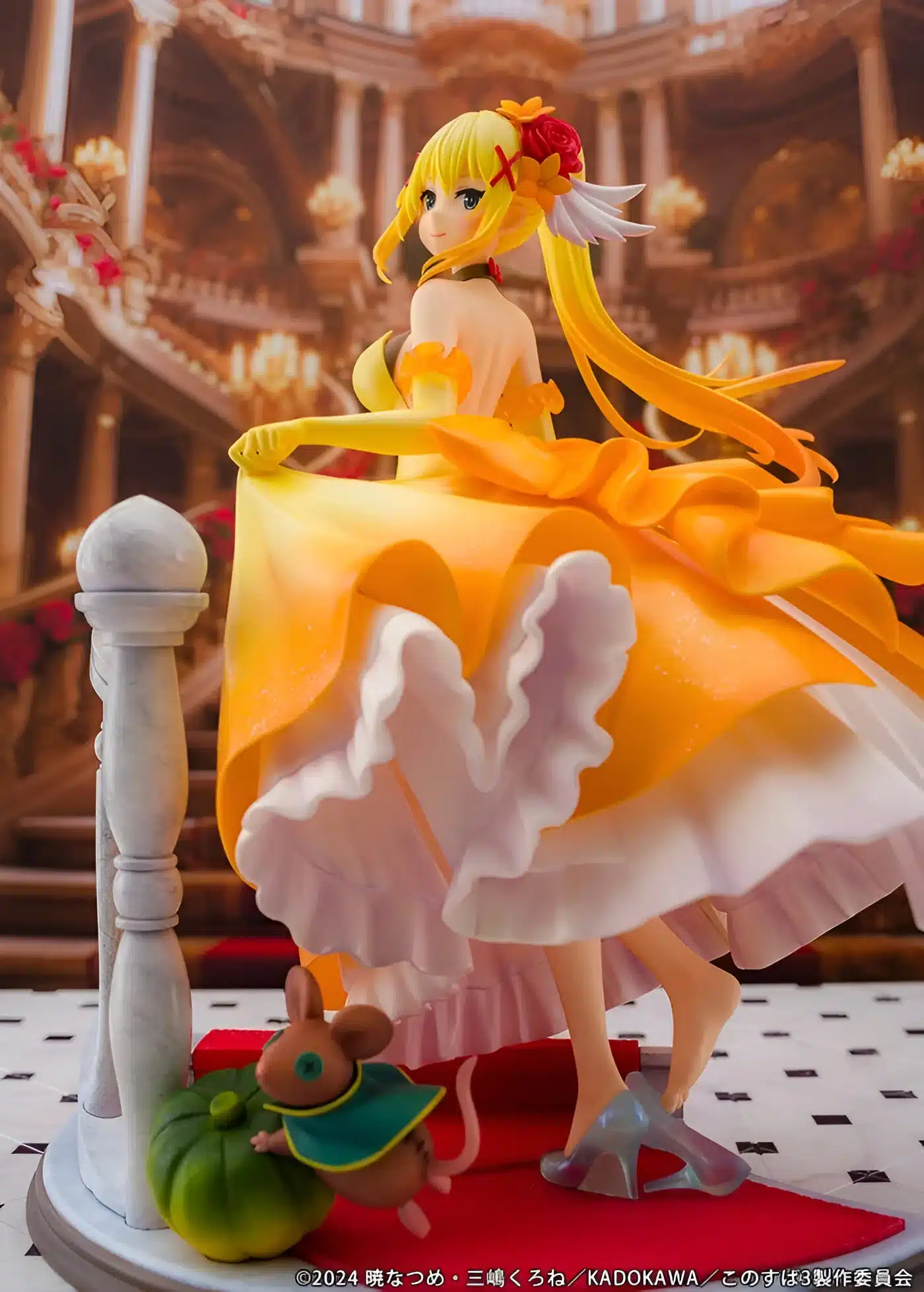 Darkness de Konosuba! se convierte en Cenicienta en espectacular figura