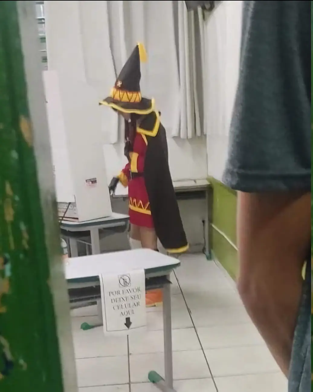 Makima, 2B y otros personajes anime en elecciones de Brasil