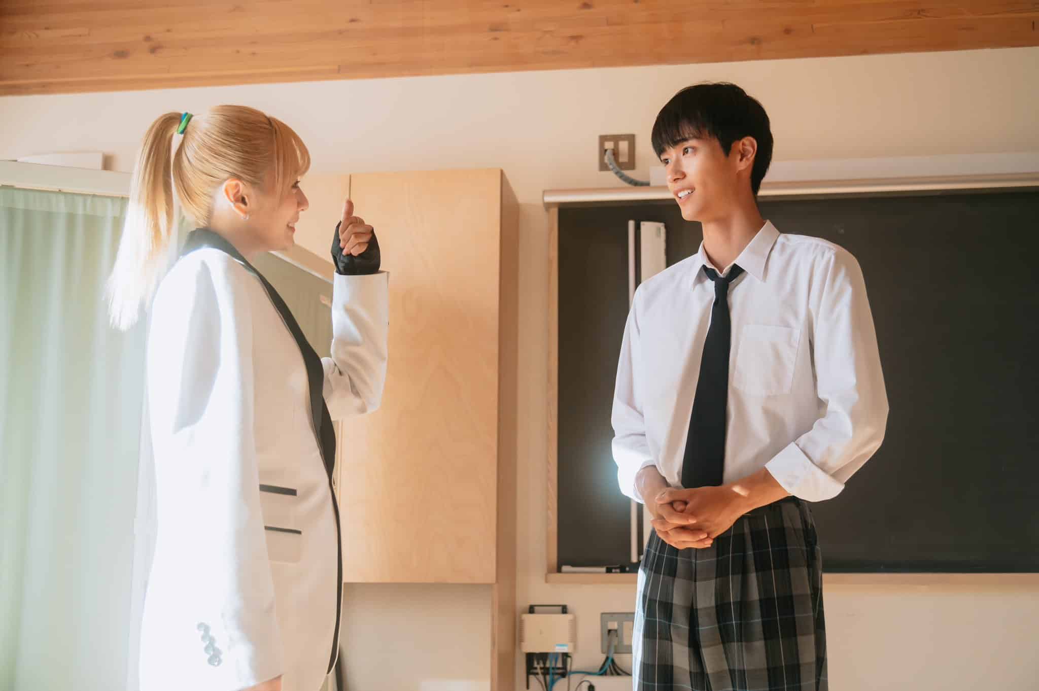 La segunda temporada de My Dress-Up Darling es “oficial” gracias al live action