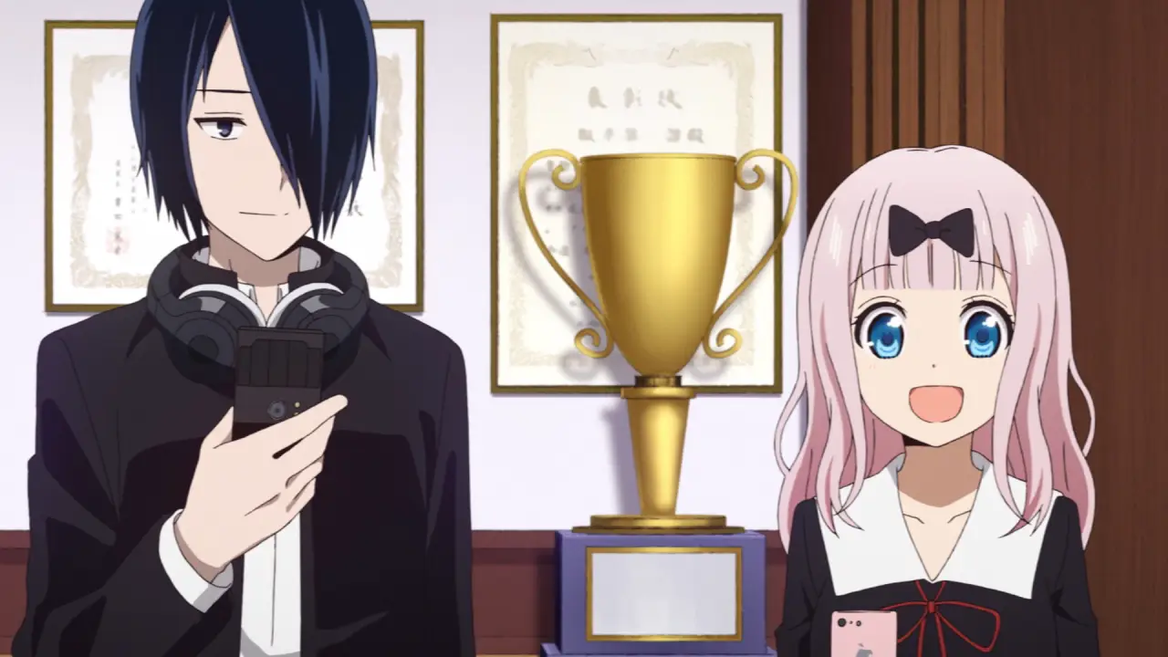 Kaguya Sama celebra a lo grande los cumpleaños de Ishigami y Chika