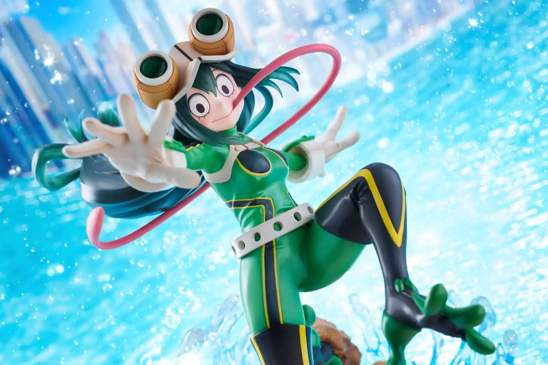 figura Tsuyu Asui de Anime My Hero Academia