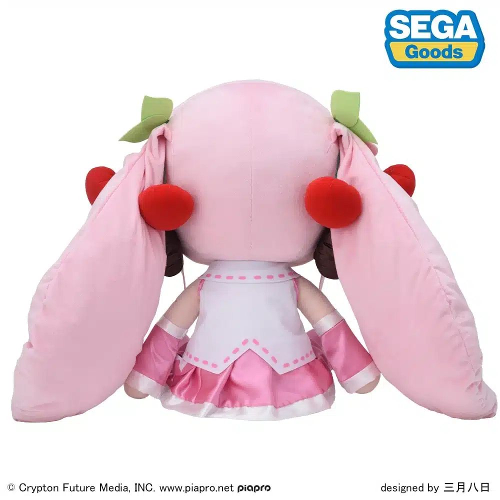 Este peluche gigante de Hatsune Miku es tan adorable que todos lo quieren en casa