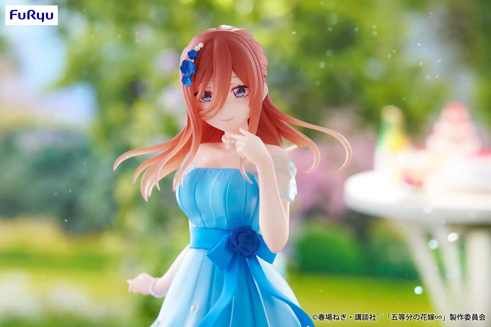Go-Toubun no Hanayome Nueva figura de Miku en elegante vestido