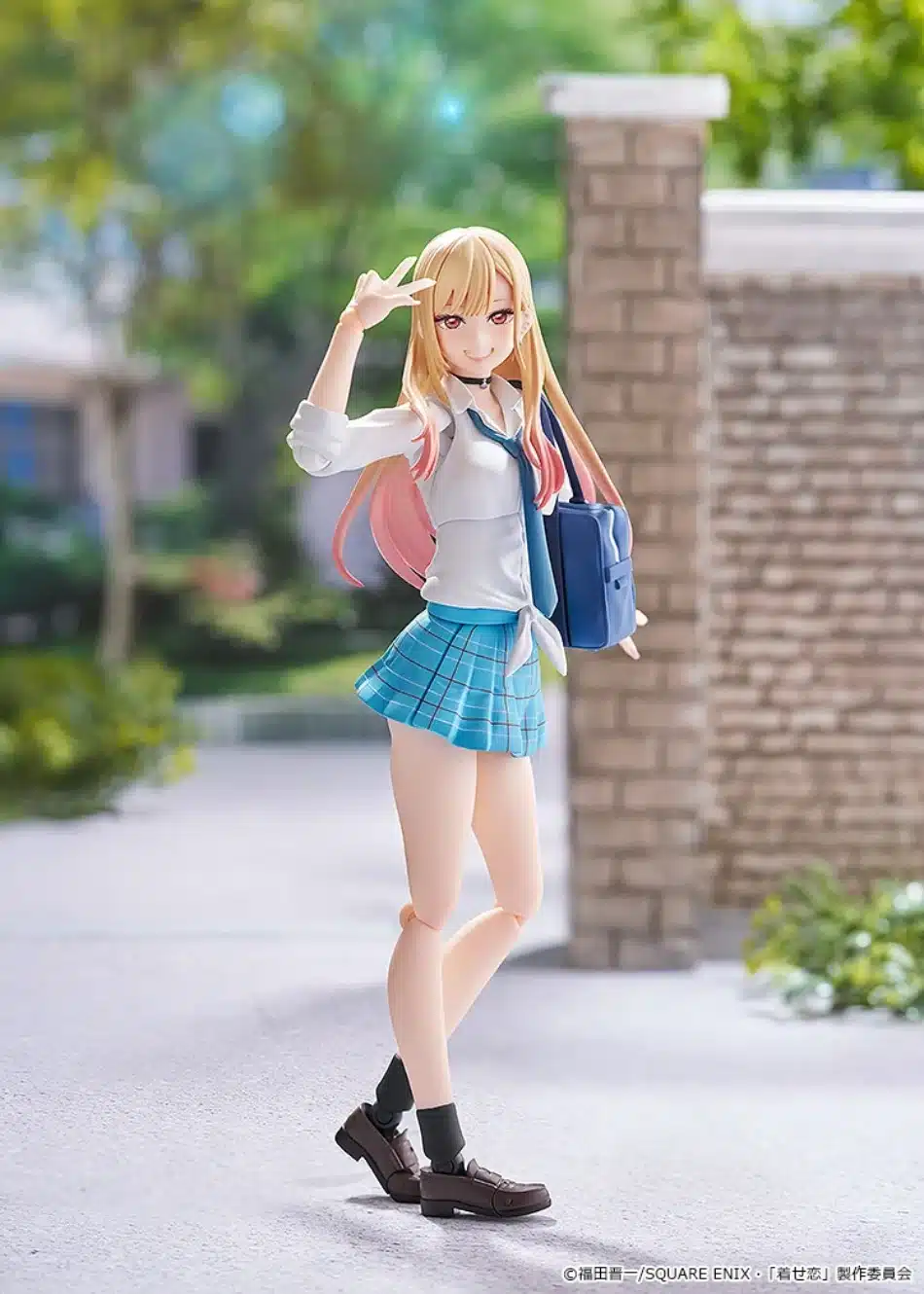 Marin de My Dress-Up Darling deslumbra en su nueva figura Figma
