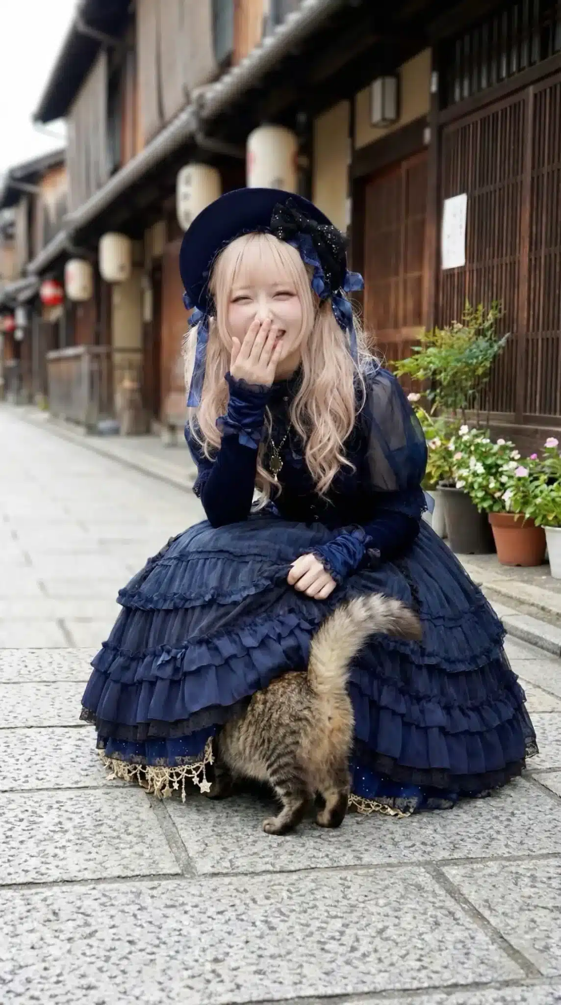 Un cosplayer de 48 años en Japón asombra al parecer una Joven de 20 (¡Y confunde hasta a los Gatos!)