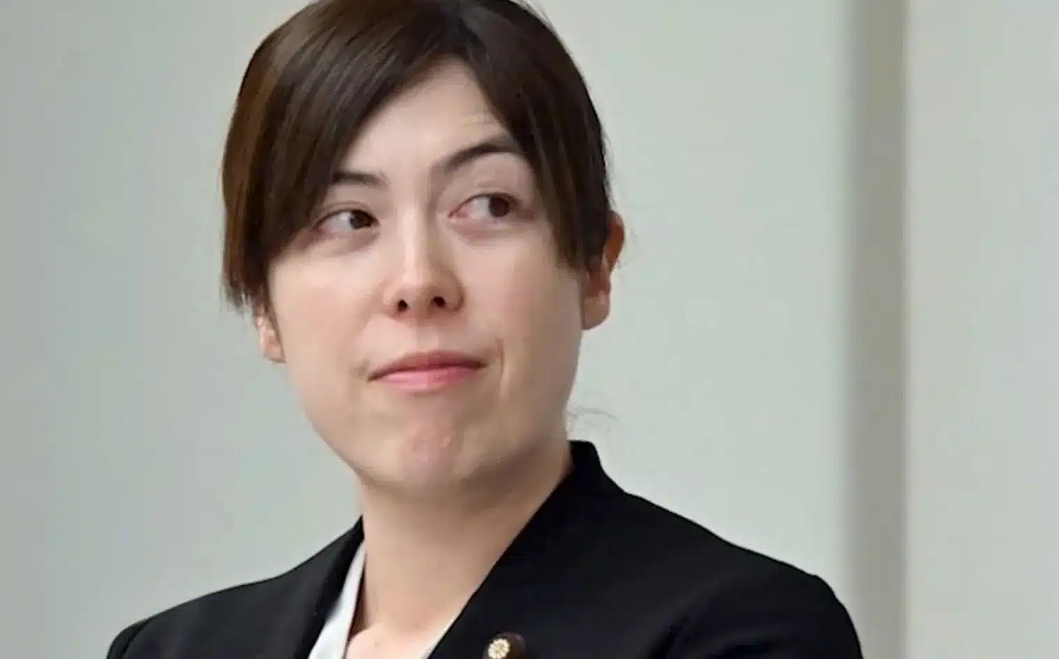 Kimi Onoda: La ministra otaku que defiende el anime y su amor por los personajes 2D