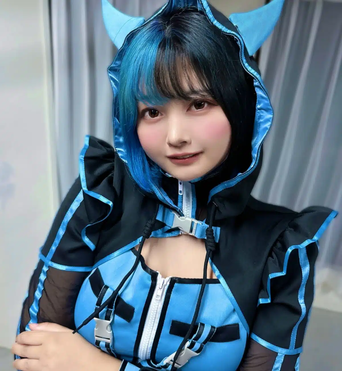 Cosplayer Awa Minami